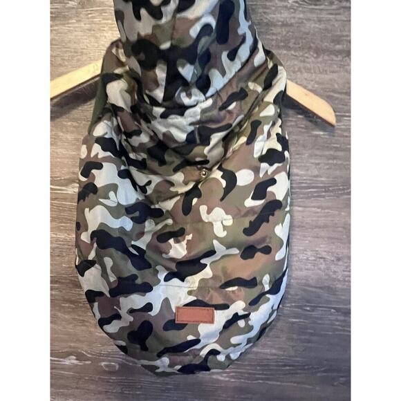 Dog Jacket Faux Fur Lined Soft Hook & Loop Close Winter Army Sz Medium New - Picture 3 of 6